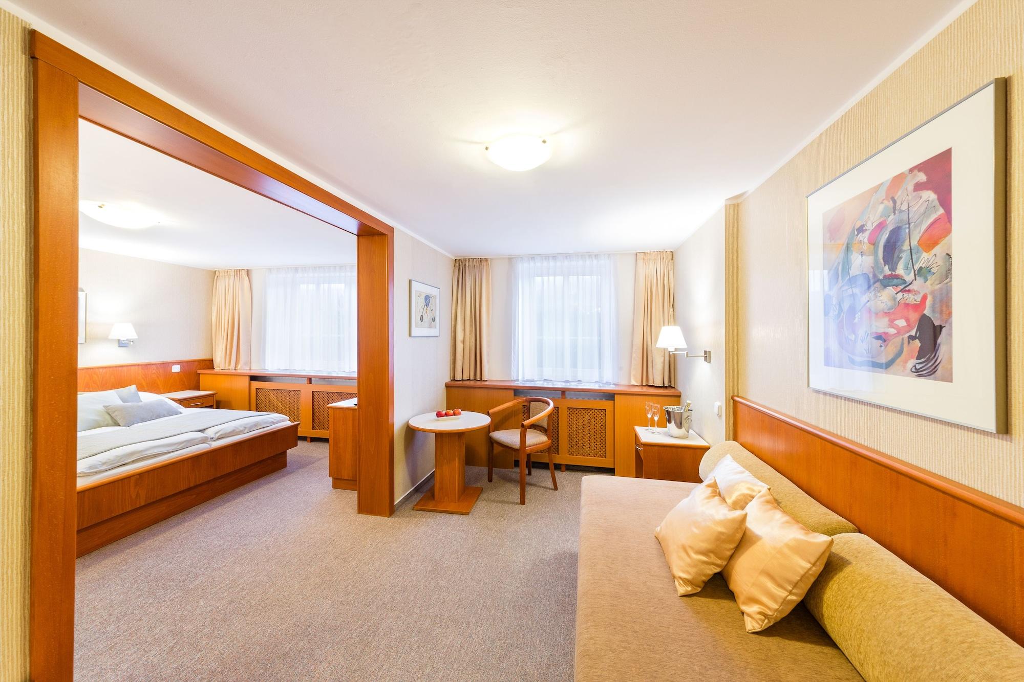 Hotel Snezka Spindleruv Mlyn Bagian luar foto